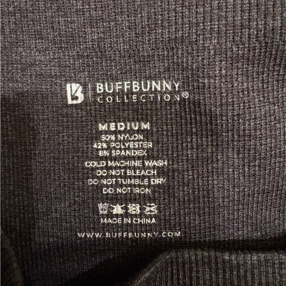 NWOT Buffbunny Seamless Flare legging - Picture 5 of 5